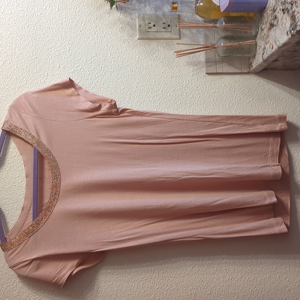 Juicy Couture shimmer tee Size M New w/o tags beige